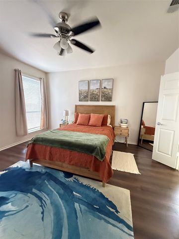 1152 Sunderland Lane, Fort Worth, TX 76134