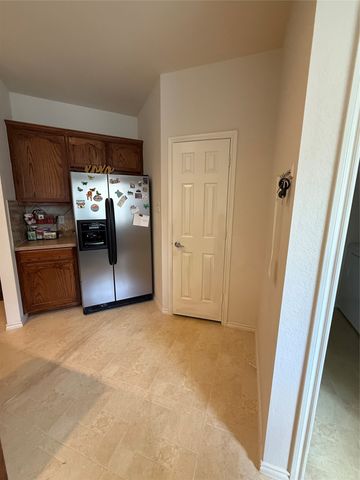 1152 Sunderland Lane, Fort Worth, TX 76134