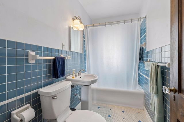 4518 Minnehaha Avenue, Minneapolis, MN 55406