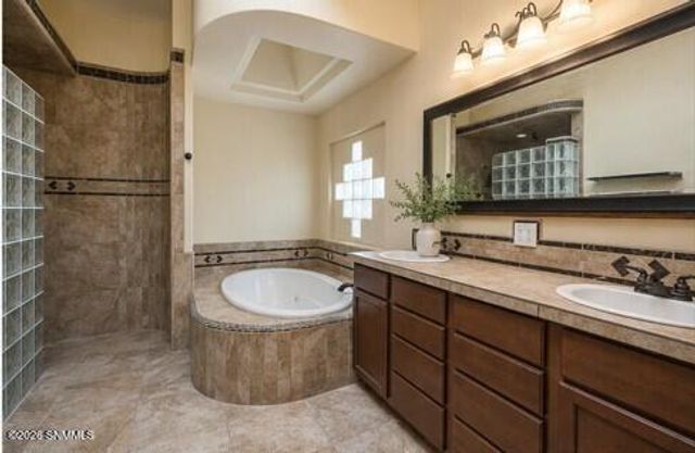 4337 Tewa Court, Las Cruces, NM 88011