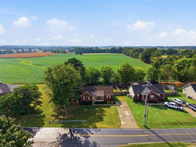 195 Scattersville Rd, Portland, TN 37148
