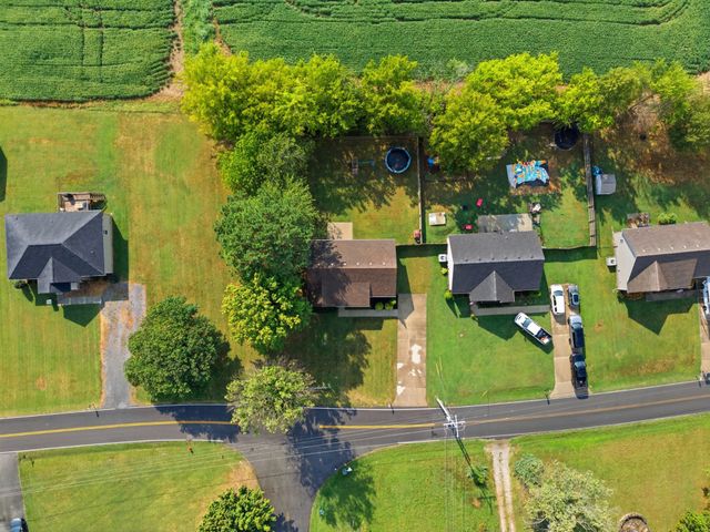 195 Scattersville Rd, Portland, TN 37148