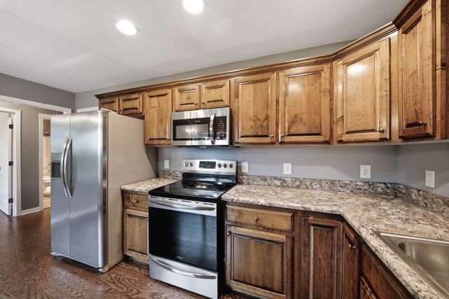 195 Scattersville Rd, Portland, TN 37148