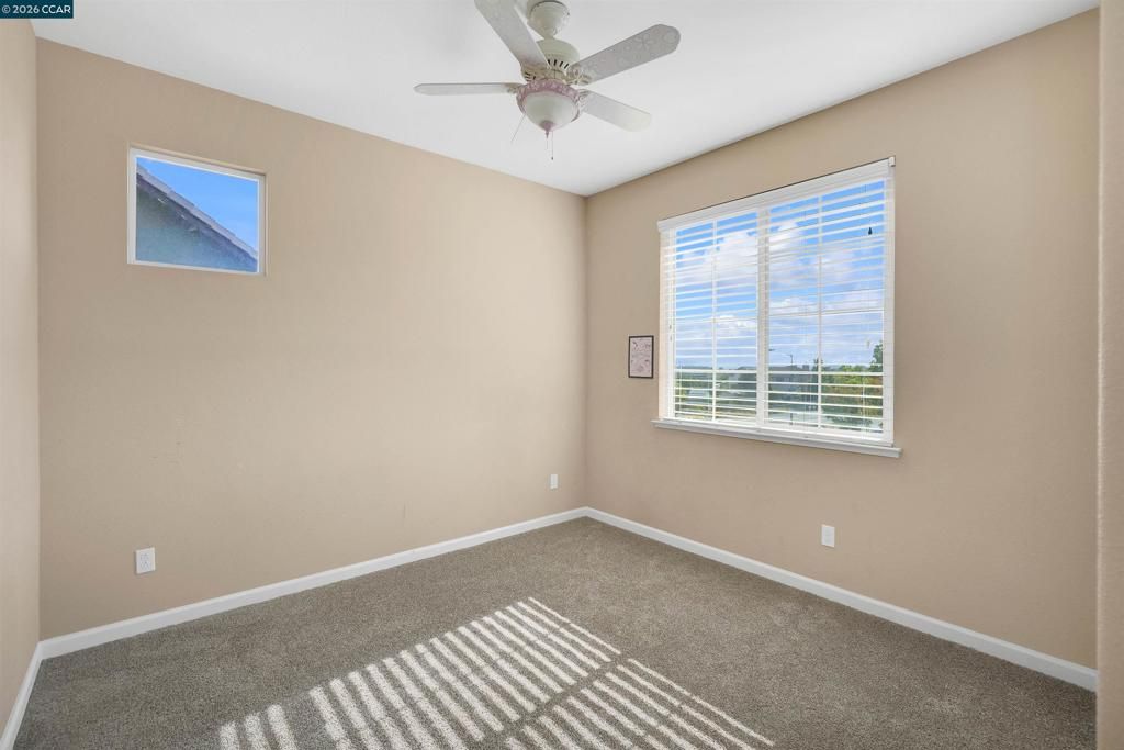 Image 51 of property listing at 2138 Yellow Rose Cir, Fairfield, CA 94534