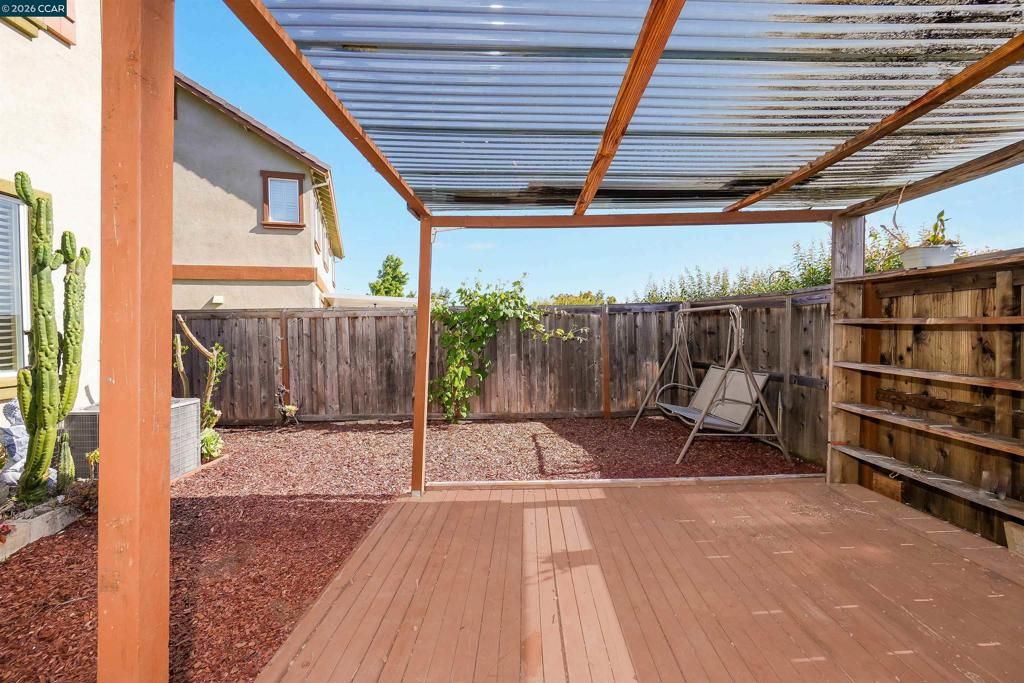 Image 57 of property listing at 2138 Yellow Rose Cir, Fairfield, CA 94534