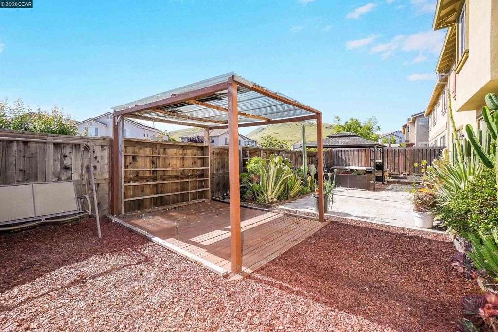 Image 62 of property listing at 2138 Yellow Rose Cir, Fairfield, CA 94534
