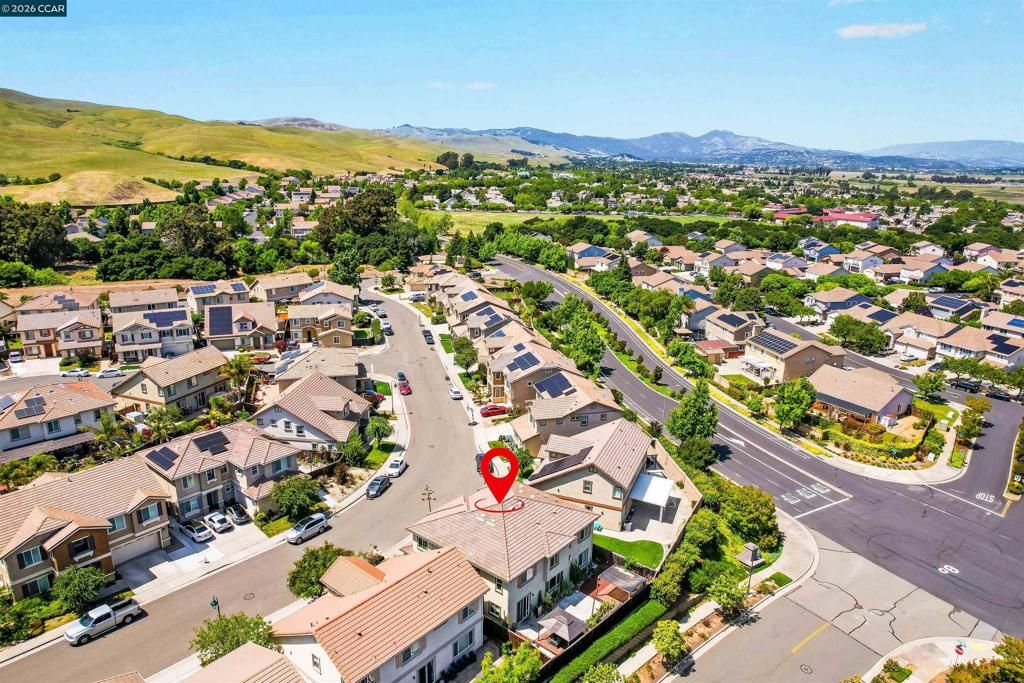 Image 69 of property listing at 2138 Yellow Rose Cir, Fairfield, CA 94534