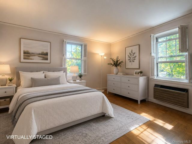 4 Chateaux Circle 4C, Scarsdale, NY 10583