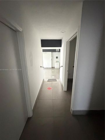 4751 W 4th Ave, Hialeah, FL 33012