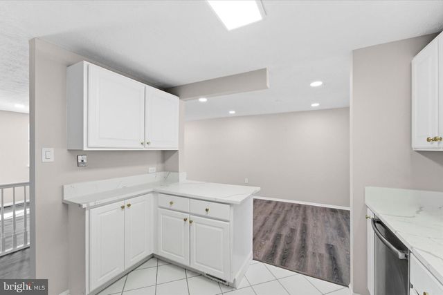 9804 BRIGHTLEA DR, Vienna, VA 22181