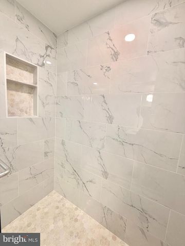 9804 BRIGHTLEA DR, Vienna, VA 22181