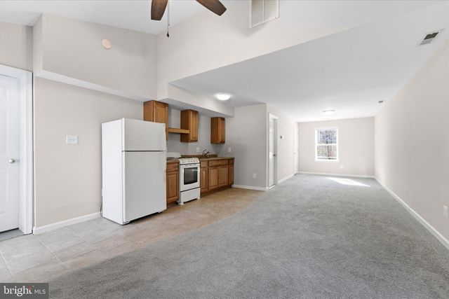 9804 BRIGHTLEA DR, Vienna, VA 22181