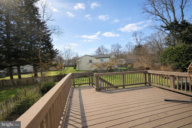 9804 BRIGHTLEA DR, Vienna, VA 22181