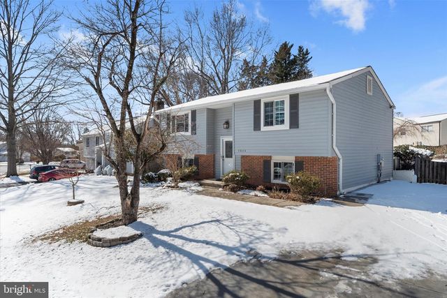 9804 BRIGHTLEA DR, Vienna, VA 22181