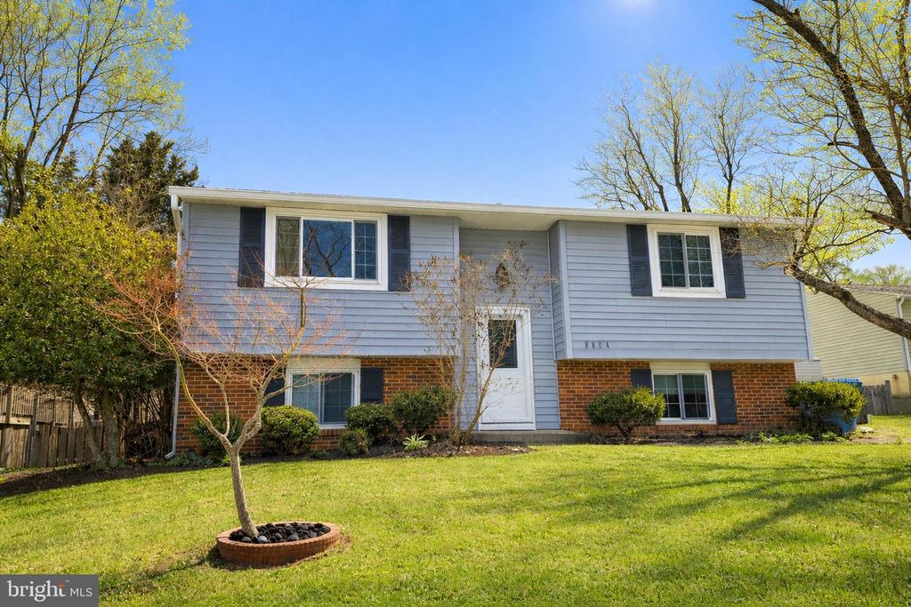 9804 BRIGHTLEA DR, Vienna, VA 22181