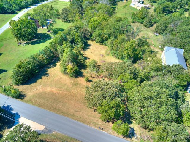 Gary Drive, Tulsa, OK 74131