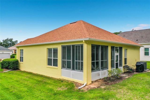 25206 ORMOND COURT, Leesburg, FL 34748