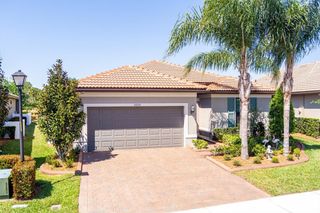 5255 TURTLE CREEK Circle, Vero Beach, FL 32967