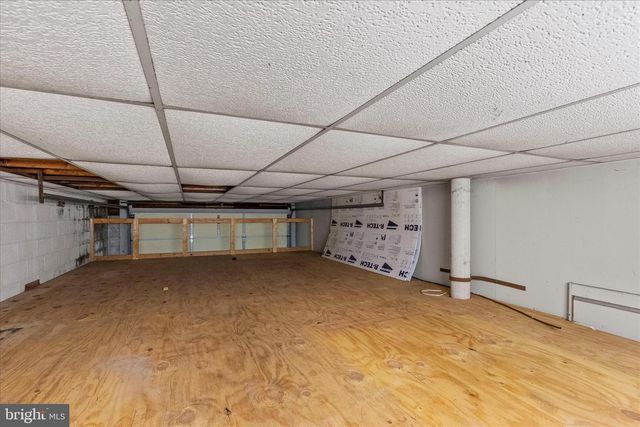 426 LINCOLNWAY W, New Oxford, PA 17350