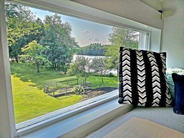259 Salisbury St, Holden, MA 01520