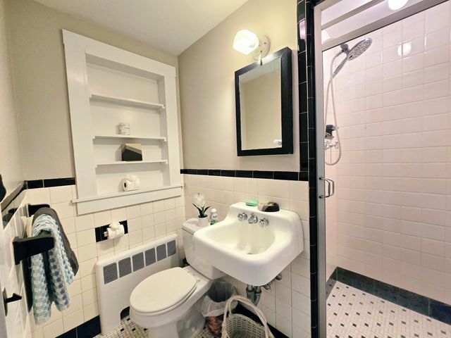 259 Salisbury St, Holden, MA 01520