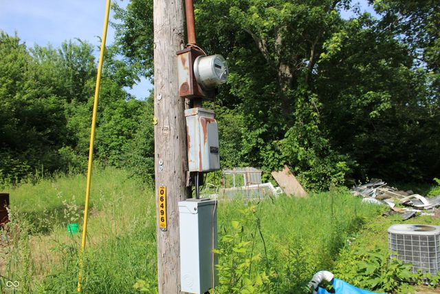 430 W 1000 N, Fortville, IN 46040
