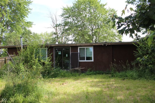430 W 1000 N, Fortville, IN 46040