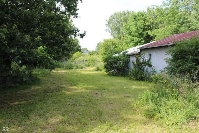 430 W 1000 N, Fortville, IN 46040