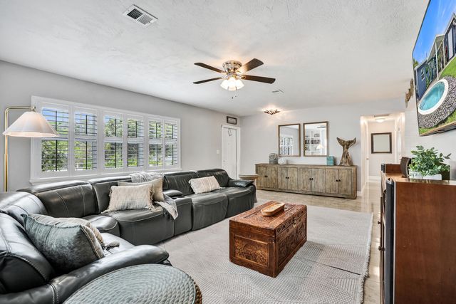 4681 SW 42nd Avenue, Fort Lauderdale, FL 33314