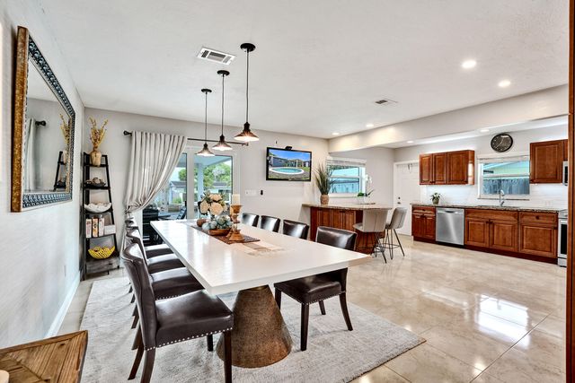 4681 SW 42nd Avenue, Fort Lauderdale, FL 33314