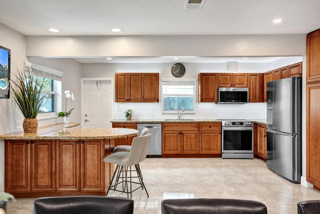 4681 SW 42nd Avenue, Fort Lauderdale, FL 33314