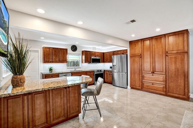 4681 SW 42nd Avenue, Fort Lauderdale, FL 33314