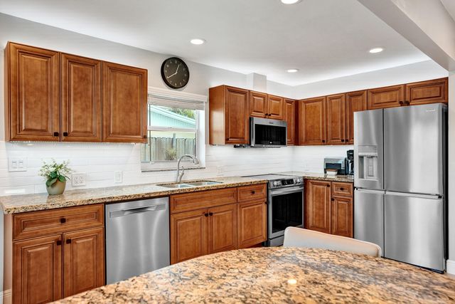 4681 SW 42nd Avenue, Fort Lauderdale, FL 33314