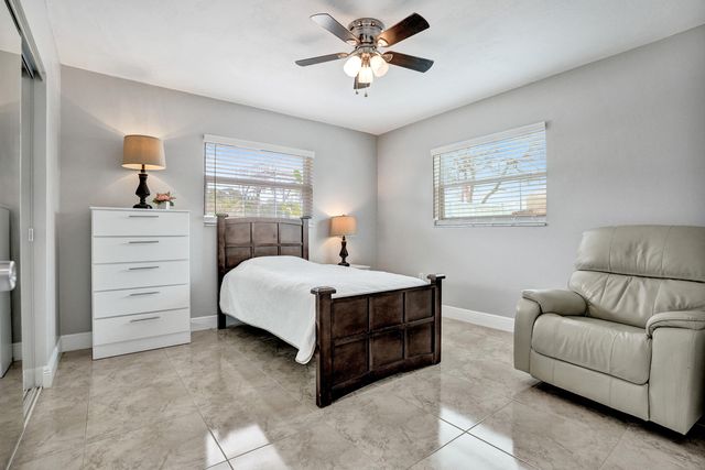 4681 SW 42nd Avenue, Fort Lauderdale, FL 33314