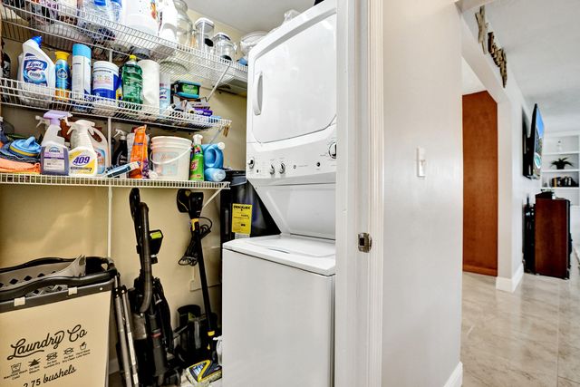 4681 SW 42nd Avenue, Fort Lauderdale, FL 33314