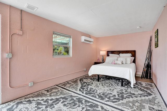 4681 SW 42nd Avenue, Fort Lauderdale, FL 33314