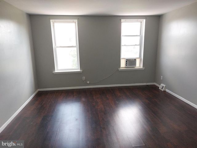 4815 FAIRMOUNT AVE, Philadelphia, PA 19139