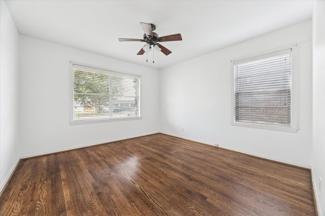 4913 Nina Lee Lane, Houston, TX 77092