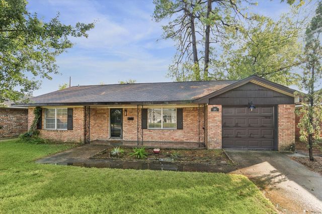 4913 Nina Lee Lane, Houston, TX 77092