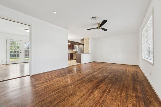 4913 Nina Lee Lane, Houston, TX 77092