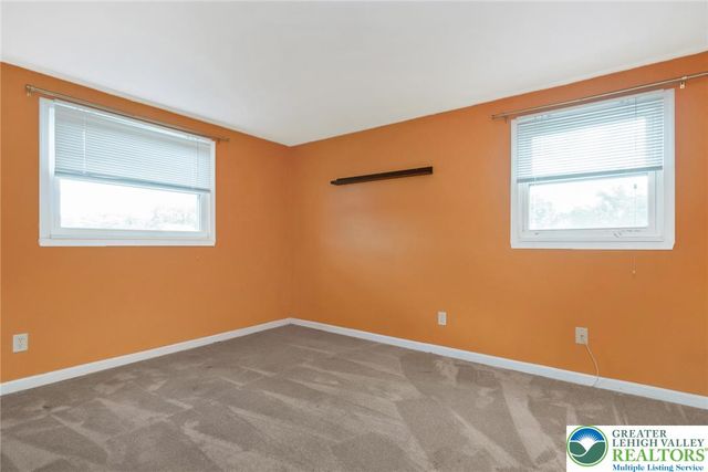 1504 Valley Road, Bethlehem City, PA 18018