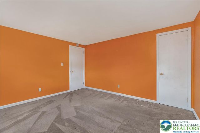 1504 Valley Road, Bethlehem City, PA 18018