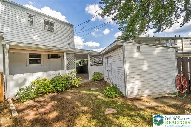 1504 Valley Road, Bethlehem City, PA 18018