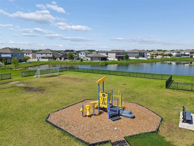 31536 BARREL WAVE WAY, Wesley Chapel, FL 33545