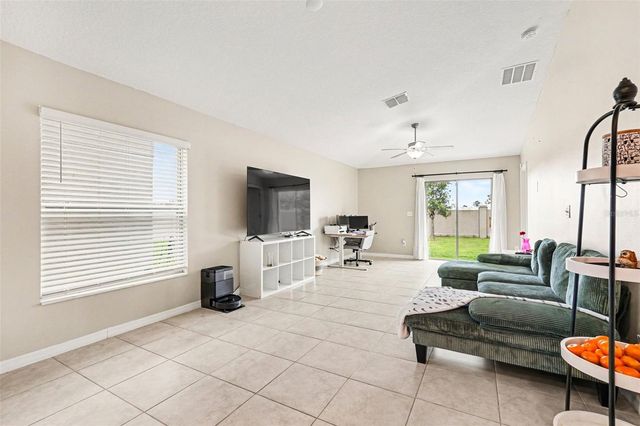 31536 BARREL WAVE WAY, Wesley Chapel, FL 33545