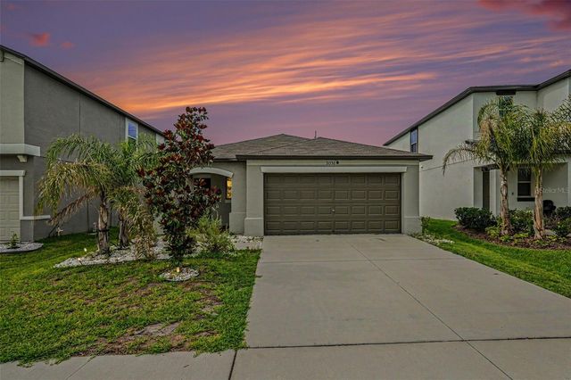 31536 BARREL WAVE WAY, Wesley Chapel, FL 33545