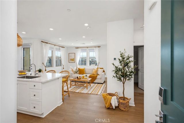 1200 Lasso Way 301, Rancho Mission Viejo, CA 92675