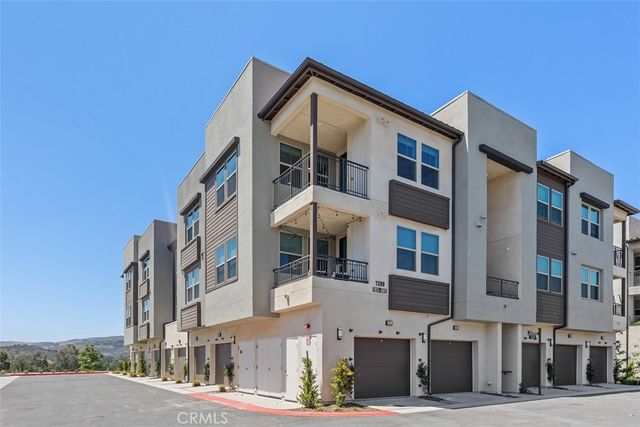 1200 Lasso Way 301, Rancho Mission Viejo, CA 92675