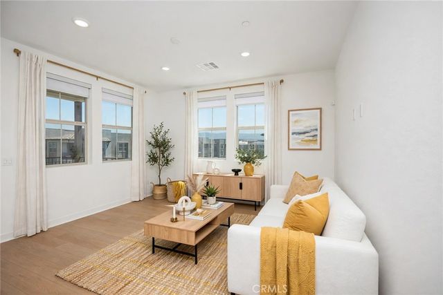 1200 Lasso Way 301, Rancho Mission Viejo, CA 92675