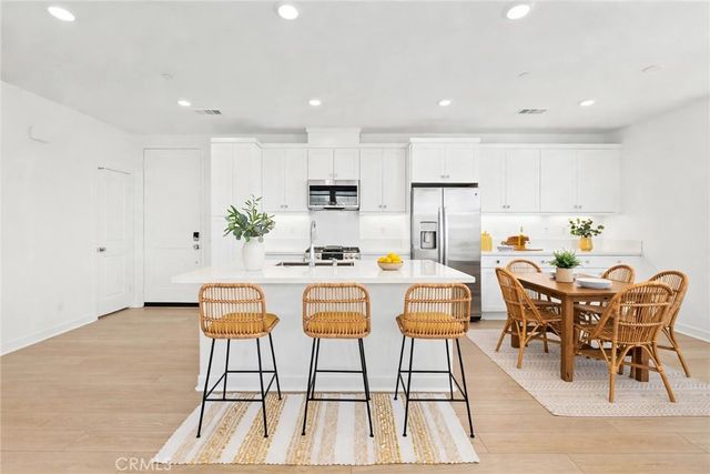 1200 Lasso Way 301, Rancho Mission Viejo, CA 92675